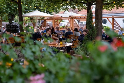Hotel Domhof - image 11