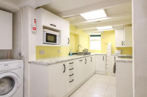 Trewin - image 12