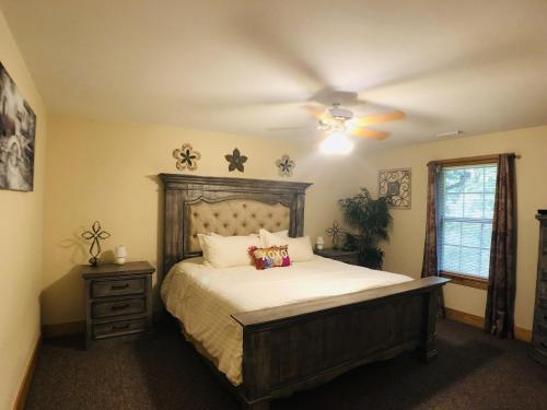Briarstone Lodge Condo 13B in Pigeon Forge, USA