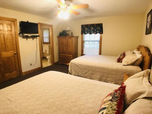 Briarstone Lodge Condo 13B in Pigeon Forge, USA