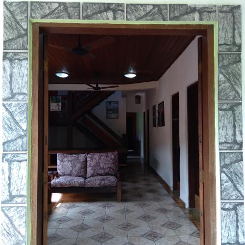 Casa inteira para até 16 pessoas no Centro de Ilhabela (Casa inteira para ate 16 pessoas no Centro de Ilhabela) in Praia Itaquanduba