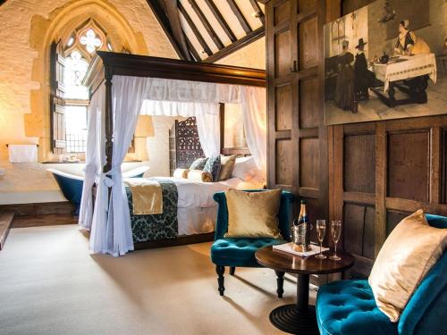 Abbots Grange - Adults Only - image 7