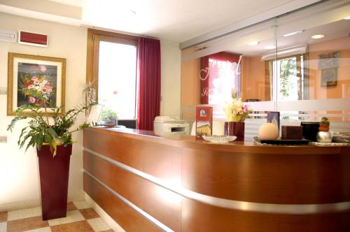 Közös társalgó / TV, Hotel San Paolo in Camposampiero