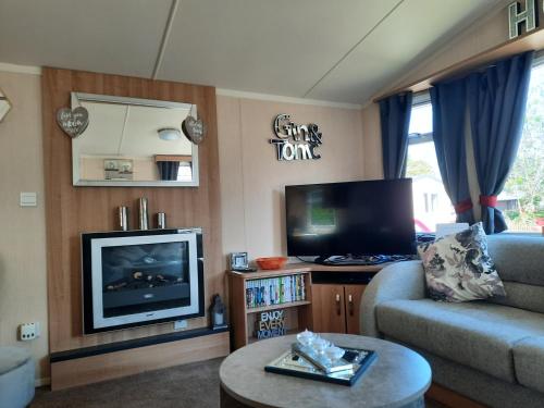 Haggerston Castle 3 Bedroom Deluxe Holiday Home