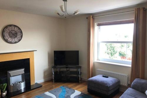 Heights of Hertford,2 bed,Warrington,WiFi, Parking
