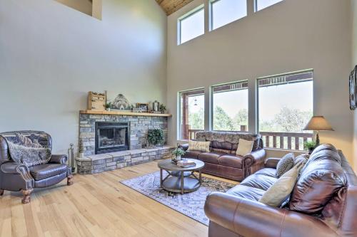 Spacious Resort Cabin in Manti-La Sal Mtns! in ไพรซ์ (UT)