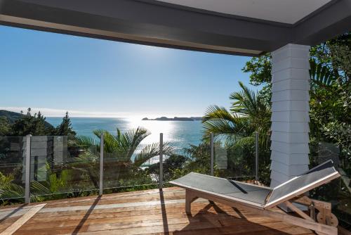ระเบียง/ชานเรือน, Heaven NZ Luxury Accommodation in เบย์ ออฟ ไอส์แลนด์
