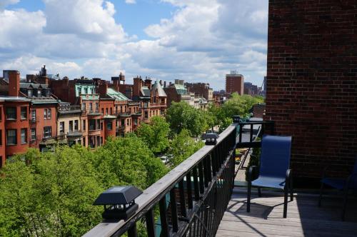 463 Beacon Street Guest House Image 18
