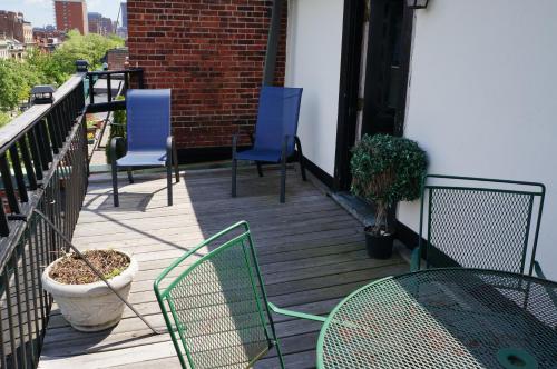 463 Beacon Street Guest House Image 19