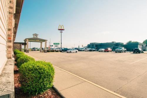 麦克莱恩/布卢明顿西南速8酒店  麦克莱恩/布卢明顿西南速8酒店