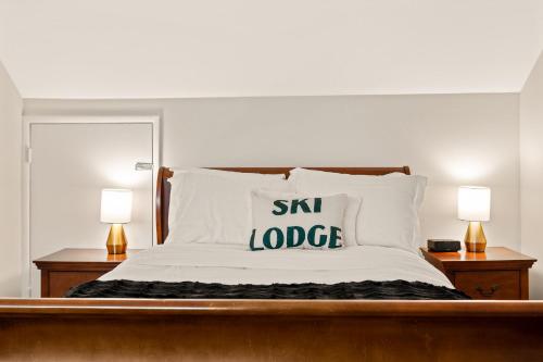 The Getaway Big Bear - Spa *Firepit *Pool *Sleeps 10 *Ski Views in Big Bear Lake, USA