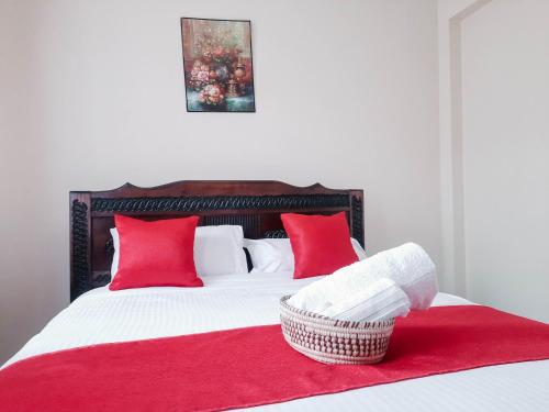 Cozy Nest 2 Bedroomed Apt with WiFi,Netflix,close to JKIA Airport and SGR