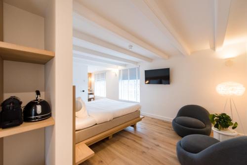 Fietshotel Zee van Tijd Holwerd in Ντόνγκεραντίλ