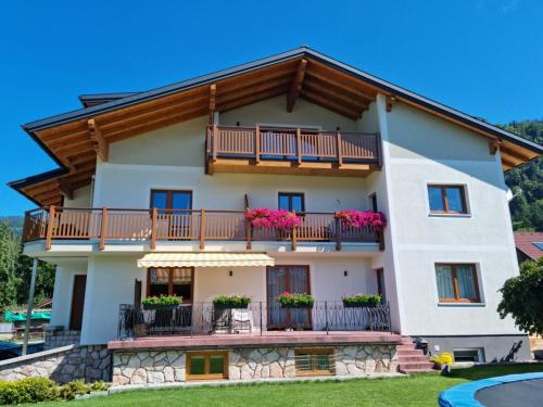 Ferienwohnung Eisl, Pension in St. Wolfgang bei Weissenbach am Attersee