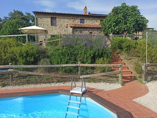  Apartment Apartment Laura by Interhome, Pension in Prata bei Torre SantʼAlluccia