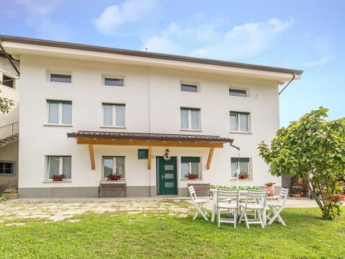 Holiday Home Casa Amica by Interhome gîte à louer San Pietro al Natisone