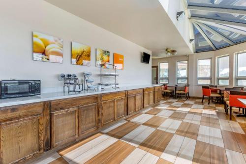 ห้องอาหาร, Comfort Inn Flagstaff Lucky Lane I-40 in เนียร์ เซ็นเตอร์