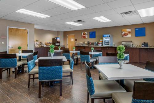 Comfort Inn & Suites Wildwood - The Villages