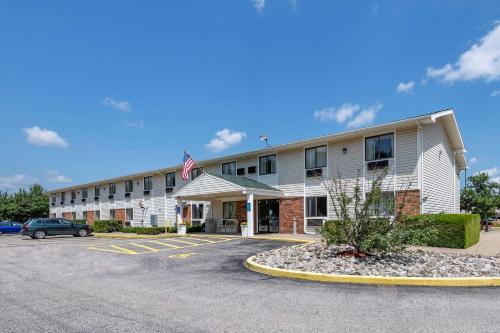 Quality Inn - Hotel - Sanford