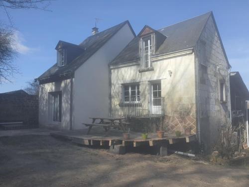 Au Bois de la Belle.