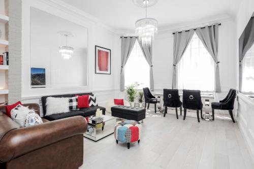 Oxford Street 2 Bed Apartment, London
