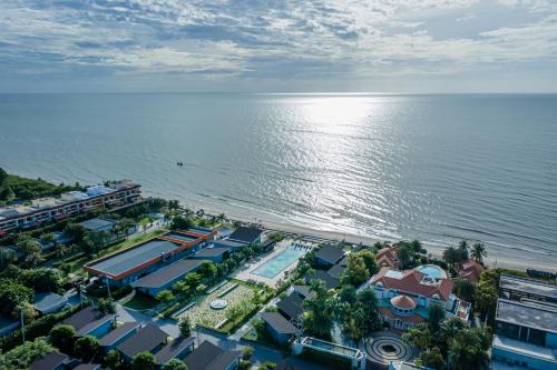 Coral Tree Villa Huahin