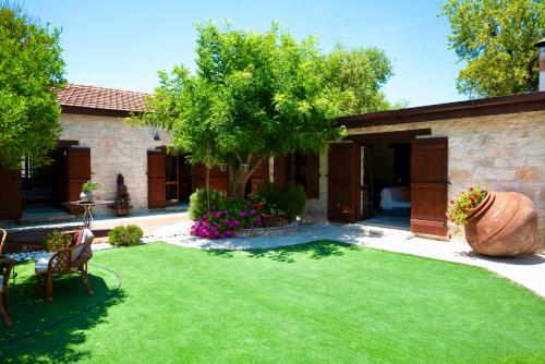 Listed Villa in Laneia