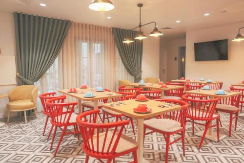 Mouraria Lisboa Hotel - image 9