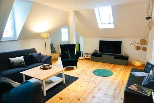 FeWo26 im Sagenharz - stilvolles Family-Apartment, 2 SZ, Klimaanlage, WLAN, Netflix & Free Parking in Thale, Deutschland