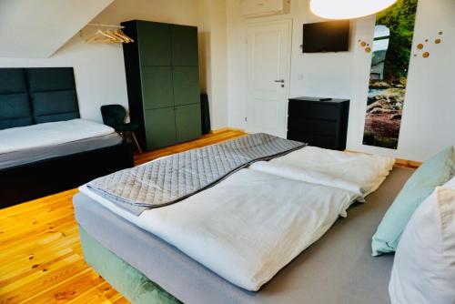 FeWo26 im Sagenharz - stilvolles Family-Apartment, 2 SZ, Klimaanlage, WLAN, Netflix & Free Parking, Thale (Foto 9)