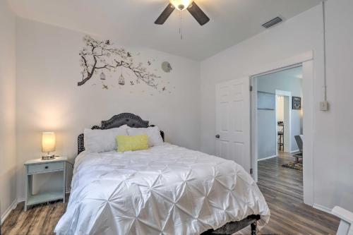Chic Tampa Getaway - 3 Miles to Downtown! - image 7