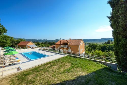 Villa Aniva