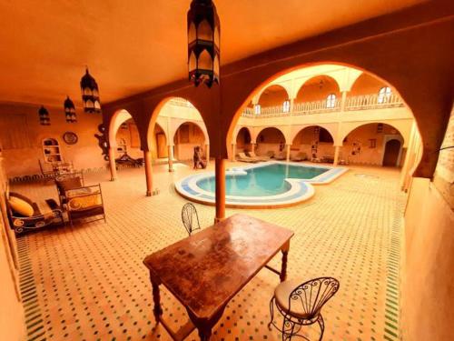 Maison Merzouga Guest House