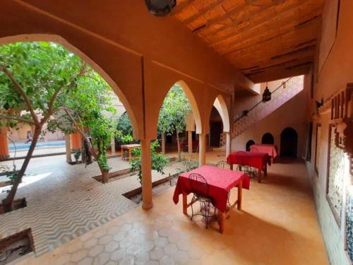 Maison Merzouga Guest House