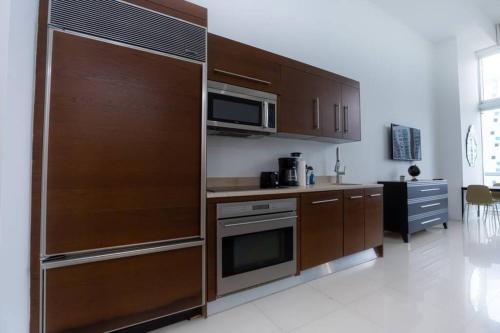 ICON/W HOTEL LUXURY STUDIO@MIAMI DOWNTOWN/BRICKELL