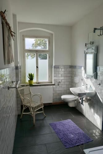 浴室, Ferienwohnung ANDERE ZEITEN in 法蘭肯貝格