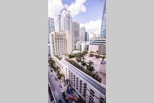 SPECTACULAR apt brickell miami FREE PARKING