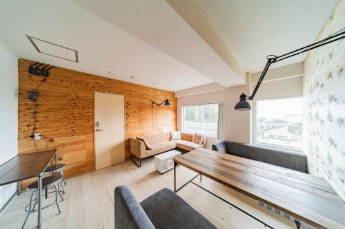 ArtBar & GuestHouse ennova in Atami