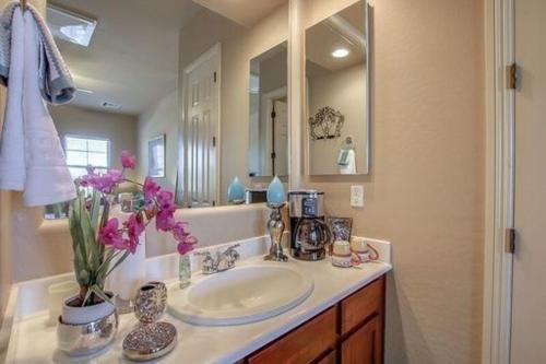 Sweet Casita with Private Courtyard and Fire Pit! home - main image