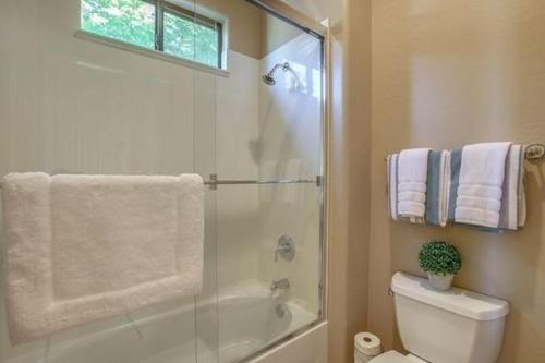 Sweet Casita with Private Courtyard and Fire Pit! home - image 2