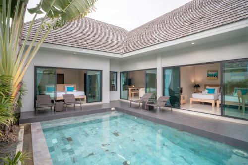 Swimming pool, Layantara Villas in Layan