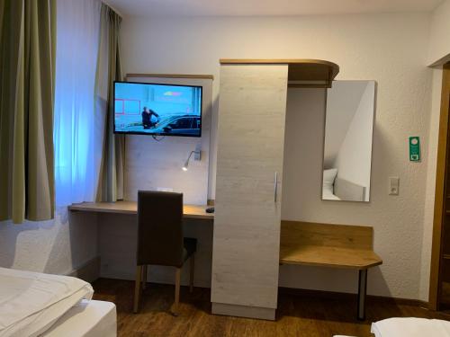 Hotel Waibstadter Hof 8.4km von Lobbach entfernt