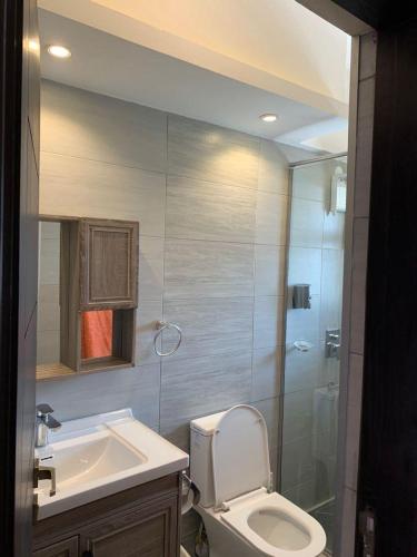 Abi's Residence by Isap.