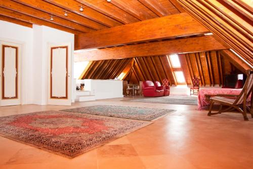 Villa Strampelli Room Type - Deluxe Suite