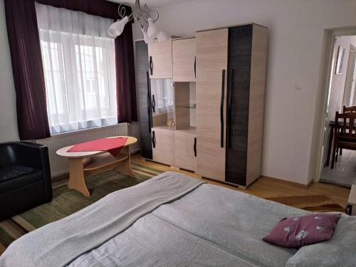 Zsanett Appartement