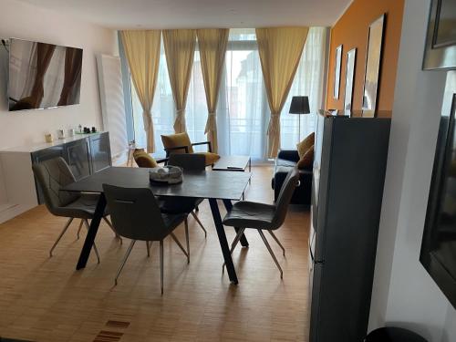 Tondose Apartment - main image
