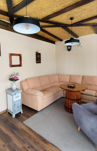 Apartments Kapetanovina - image 3