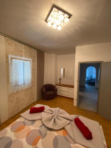 One-Bedroom Apartment with Patio and Partial Sea View (2 Adults) image 2