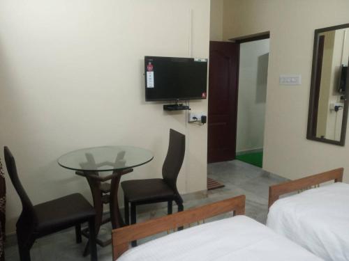 SUNRISE SERVICE APARTMENT- TWIN DOUBLE