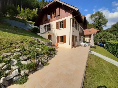 Domaine de la Rochette Menthon Saint Bernard - Annecy